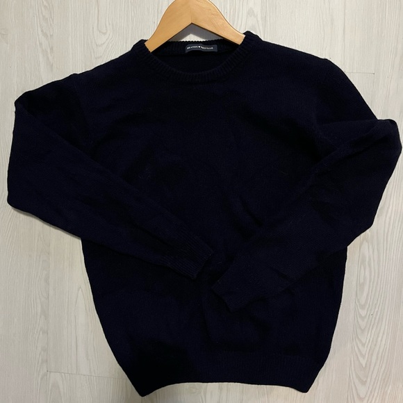 Brandy Melville Sweaters - Brandy Melville Wool Navy sweater size medium in perfect condition